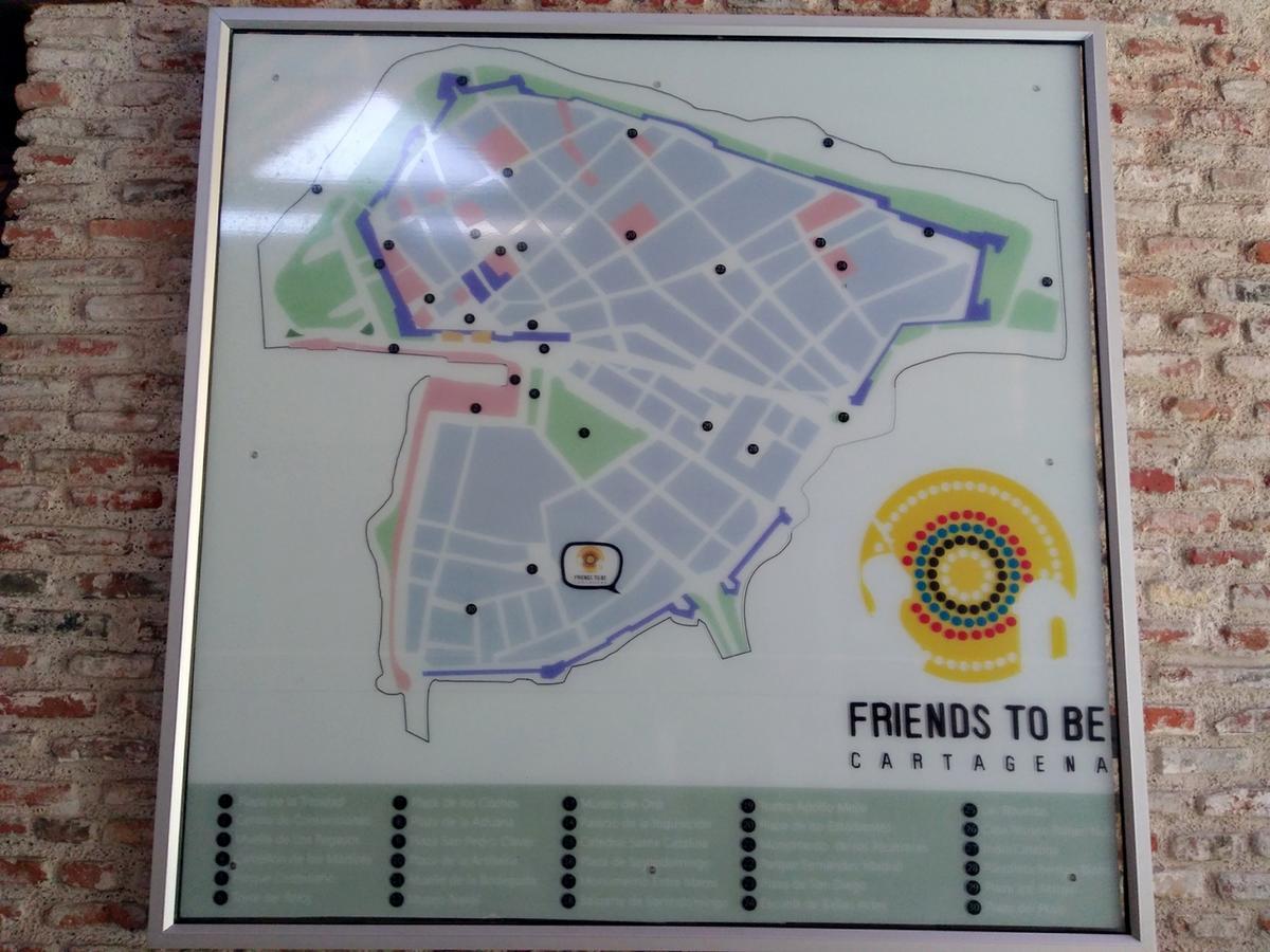 Friends To Be 2* Cartagena